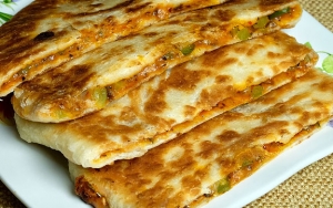 Variasi Unik Pizza dari India, Paratha