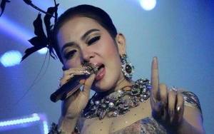 Jelang Konser, Syahrini Sudah Tentukan Dress Code Bagi Penonton