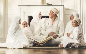 Tulis Caption Doa untuk Keluarga, Rumah Tangga Vicky Prasetyo-Angel Lelga Bermasalah?