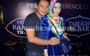 Pernikahan Vicky dan Angel Sering Diramalkan Bubar