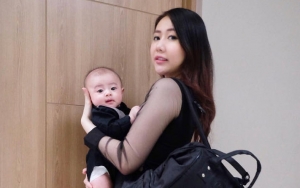 Punya Bayi Cowok, Buah Hati Jessyca Auryn Disebut 'Cantik' hingga Bulu Mata Curi Perhatian