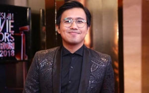 Mobil Tabrakan dengan Motor Driver Ojek Online Wanita, Reaksi Joshua Suherman Jadi Sorotan