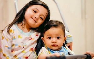 Nasehati Sang Adik, Gaya Arsy Buah Hati Ashanty Bikin Warganet Gemas