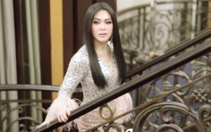 Sang Kakak Meninggal Dunia, Syahrini Banjir Ucapan Belasungkawa