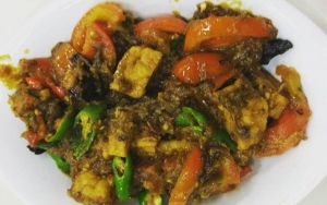 Batik Vegan Excel di Pujasera Vegetarian