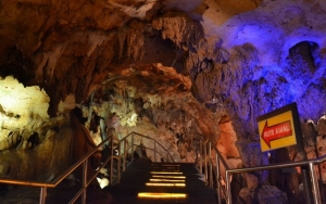Goa Maharani, Lamongan