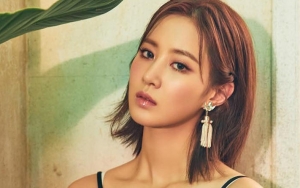 Seksinya Yuri SNSD Pamer Atasan Bra di Teaser Album Solo Perdana