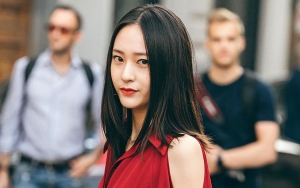 Sering Dapat Komentar Jahat karena Wajah Judesnya, Krystal Stress Berat