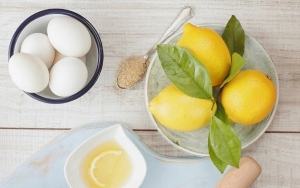 Masker Campuran Putih Telur dan Lemon