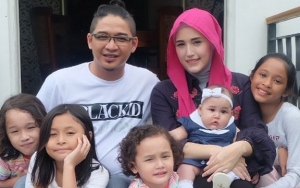 Adel Ingin Pulang Untuk Ketemu Anak-Anak, Pasha Masih Tertahan
