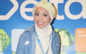 Usai Haji dan Memutuskan Berhijab, Asri Welas Hamil Anak Ketiga