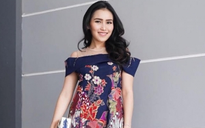 Dibully Nikah Singkat, Ayu Ting Ting 'Menahan Diri' Ingin Doakan Raffi Ahmad Cerai?