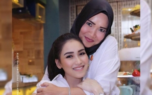 Pakai Sepatu Mahal di Pesta Ultah, Penampilan Ibu Ayu Ting Ting Masih Dikritik Karena Ini
