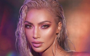 Lagi-Lagi Unggah Foto Lawas, Kecantikan Kim Kardashian Kembali Curi Perhatian