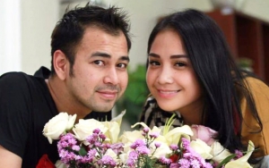 Hempaskan Isu Selingkuh, Raffi Ahmad dan Nagita Umbar Kemesraan di Atas Ranjang