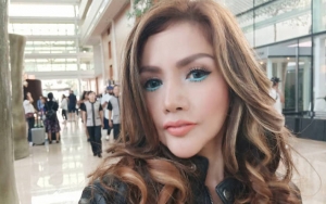 Berlian Berserakan, Barbie Kumalasari Lakukan 'Falling Stars Challenge' Paling Mewah