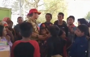 Sempat Dipuji 'Obama', Beredar Papan Sindir Pasha dan Wali Kota Palu Pencitraan Lalu Menghilang