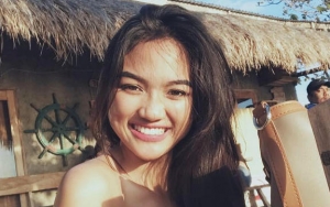 Foto Bareng Band Asal Inggris, Marion Jola Sukses Bikin Netter Iri Maksimal