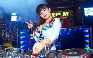 Manggung Jadi DJ di Jepang, Dinar Candy Terima Bayaran Hingga Rp 76 Juta