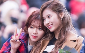 Sana dan Jeongyeon Twice Ketangkap Bertengkar di Depan Kamera?