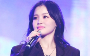 Unggah Foto ke Instagram, Lee Hi Disebut Mirip Wanita Korea Utara
