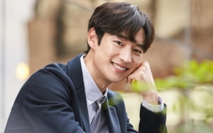 Tetap Ganteng di Drama Apapun, Foto KTP Lee Je Hoon Jadi Perbincangan Netter