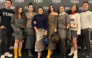 'Tampar' Haters Soal Pamer Udel, Nia Ramadhani Berkelas Ala Barbie Kalahkan Sandra Dewi