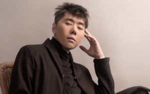 Dipanggil 'Koko Ganteng', Sikap Salah Tingkah Roy Kiyoshi Jadi Sorotan