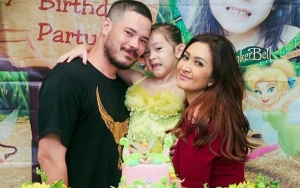Zack Lee Bagikan Foto Mesra Bersama Artis Ini, Warganet Malah Sewot Bandingkan Dengan Nafa Urbach