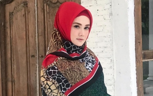 Ikut Jadi Model Jakarta Fashion Week, Gaya Jalan Mulan Jameela Dicibir Bak Pasukan Berbaris