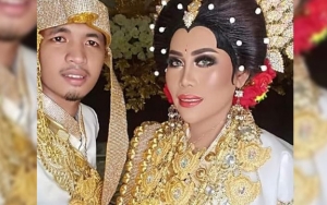 Ibarat Penyanyi Papan Atas, Pernikahan Evi Masamba Disiarkan Live Via Facebook