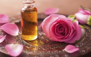 Gunakan Aroma Terapi Mawar untuk Menghilangkan Stres