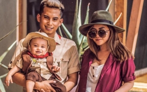 Rachel Vennya Bagikan Video Xabiru Duduk di Bawah Kursi Mobil, Netter Pro Kontra