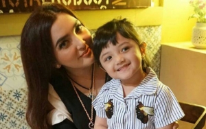 Lambang di Baju Arsy Tuai Kontroversi, Netter Bela Ashanty Habis-Habisan