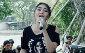 Cover Lagu 'God Is A Woman' Ariana Grande Versi Dangdut, Via Vallen Lagi-Lagi Bikin Kagum
