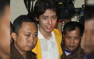 Roger Danuarta Sempat Terjerat Narkoba dan Diisukan Overdosis