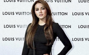 Olla Ramlan Borong Berlian Buat Hadiah Pengasuh, Fans: Yang Penting Bukan Uang Hasil Melakor