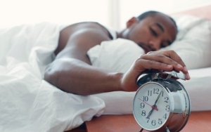 Hindari Alarm dan Jangan Pencet Tombol Snooze