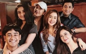 Nafa Urbach Foto Bareng Artis Muda, Netter: Wajah-Wajah Bahagia