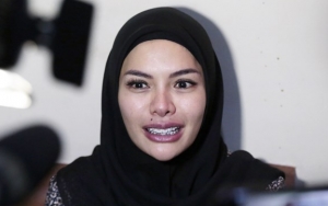 Unggah Foto dan Tulis Pesan Ini, Nikita Mirzani Beri Kode Bakal Lepas Hijab?