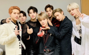 Menang Perdana di Acara Musik TV Publik, Member Monsta X Nangis