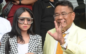Dewi Persik Resmi Laporkan Keponakan, Rosa Meldianti Terancam 4 Tahun Penjara