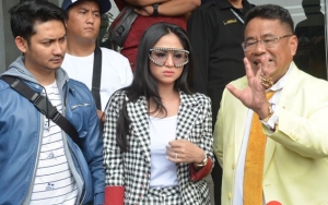 Tak Diberi Ampun Lagi, Intip 6 Potret Dewi Persik Laporkan Meldi Ke Polisi 