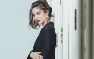 Pamer Pemotretan Terbaru, Nia Ramadhani Bikin Warganet Pangling Hingga Disebut Mirip Kendall Jenner