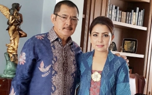 Masa Bodoh Dibully Merokok, Mayangsari Pamer Makanan Yang Disiapkan Bambang Usai Salat Jumat