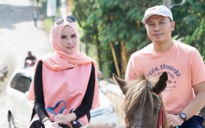 Angel Lelga Kembalikan Buku Nikah dan Muak pada Keluarga Suami, Reaksi Vicky Prasetyo Menohok Banget