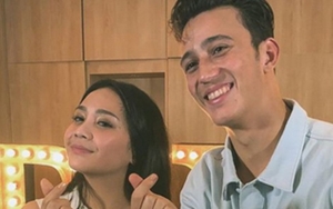 Nagita Nyanyi Bareng Hingga Masakannya Dipuji Penyanyi Bule Ganteng Zak Abel, Netizen Baper