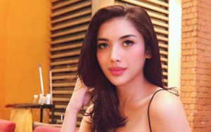 Hadir di 'Silet Awards 2018', Millendaru Pamer Make Up Cantik dan Tingkah Centil