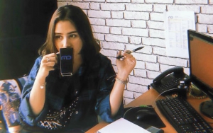 Ini Alasan Prilly Latuconsina Sering Balas Komentar Nyinyir Warganet
