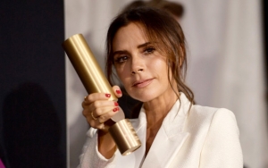 Terima Penghargaan Khusus di People's Choice Awards, Victoria Beckham Malah Bahas Spice Girls